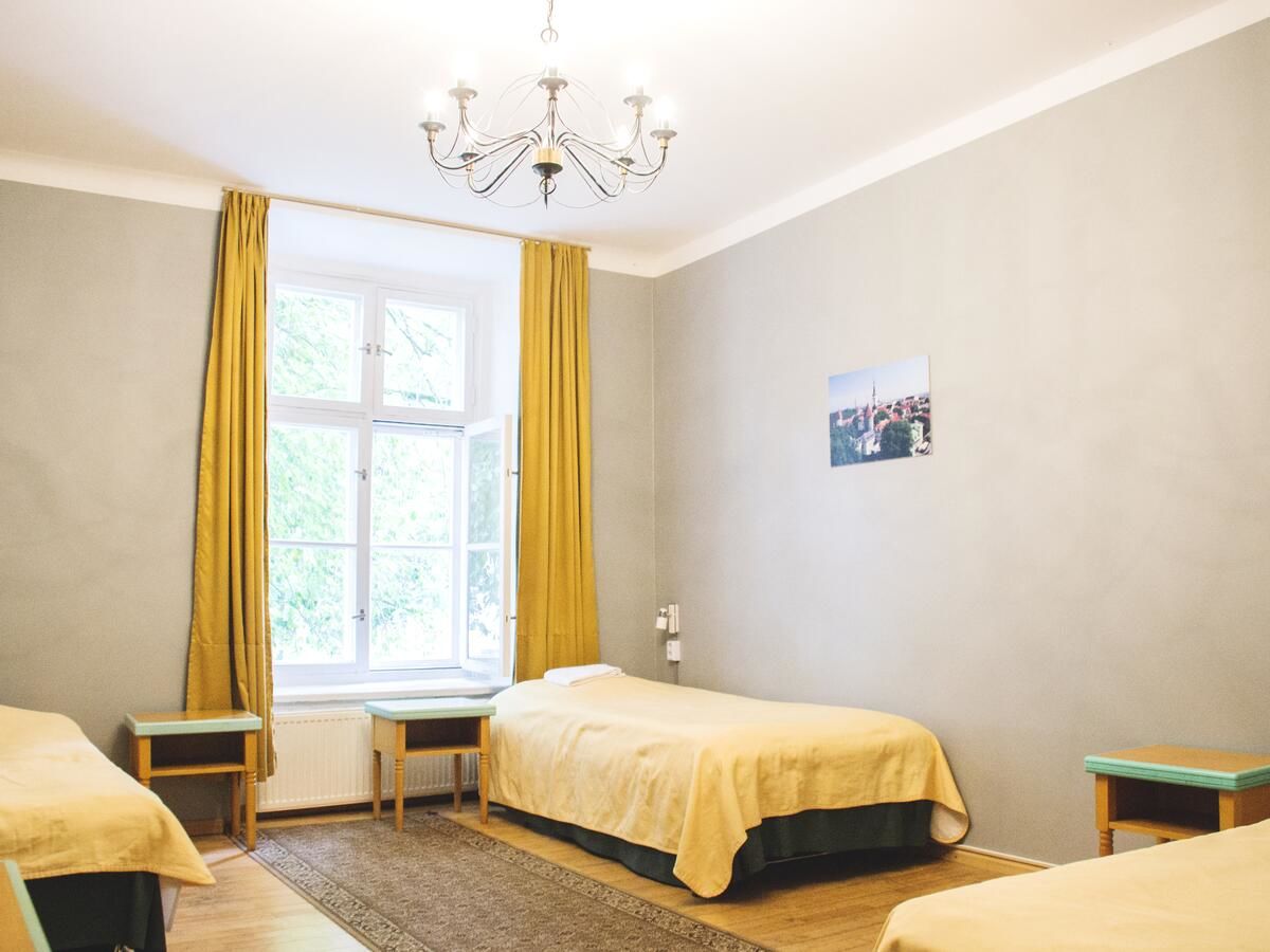Хостелы 16eur - Old Town Munkenhof Таллин-31